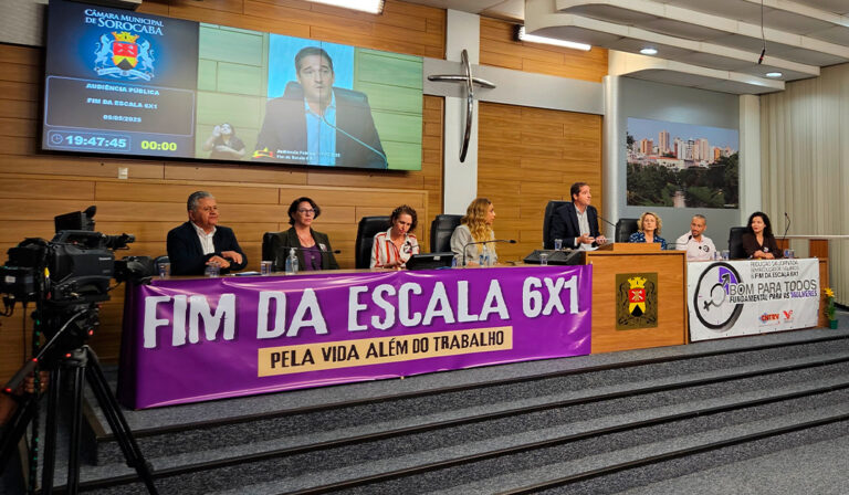 Debate pelo Fim da Escala 6×1 lota Câmara de Sorocaba em audiência articulada por Raul Marcelo e com presença de Erika Hilton; assista