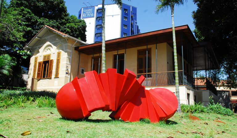 Raul Marcelo cobra informações detalhadas sobre os investimentos e projetos culturais previstos em Sorocaba