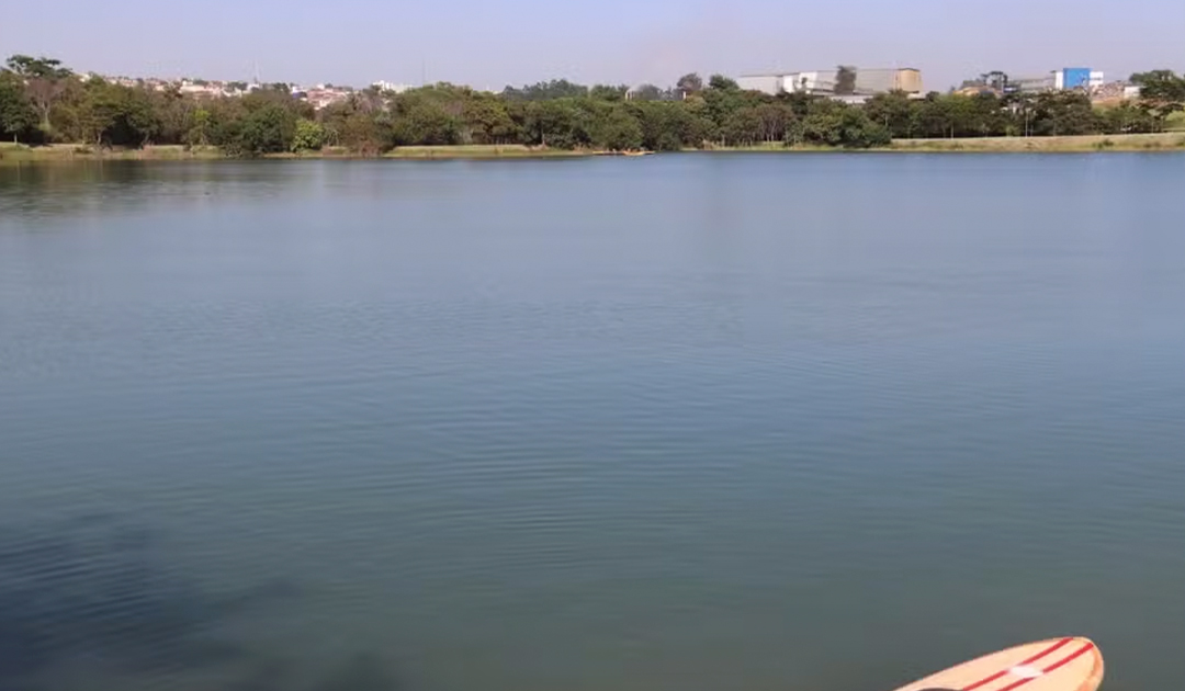 Raul Marcelo questiona Prefeitura de Sorocaba sobre ações efetivas para garantir a segurança e a qualidade da água na “prainha” do Parque Porto das Águas